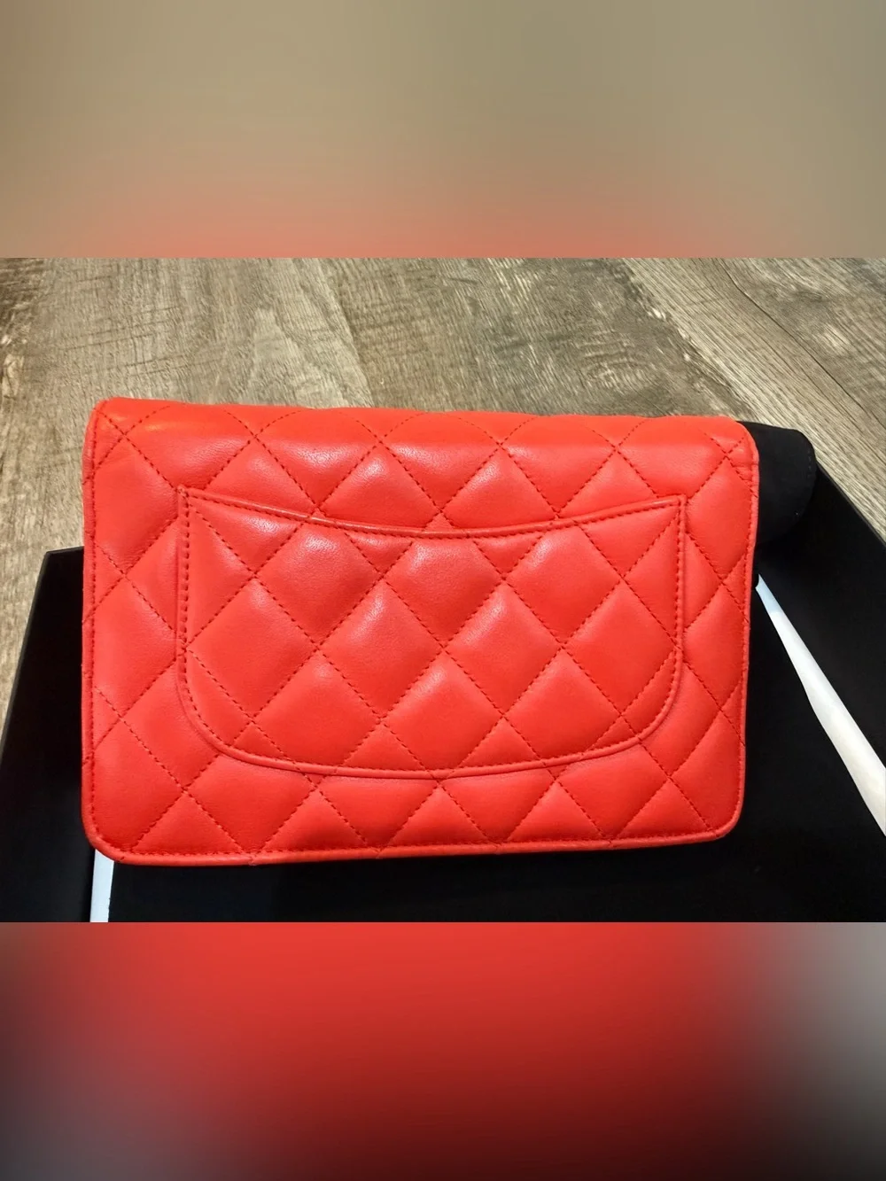 Authentic Chanel wallet on chain